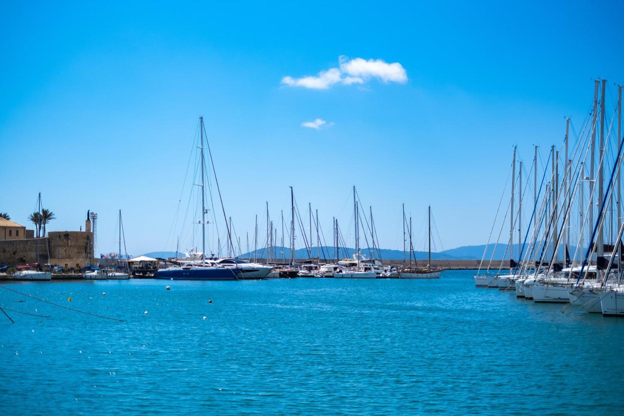 Filipp'S House Boat Hotel Alghero Exterior photo